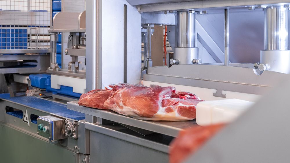Trabajos de moldeado del jamón